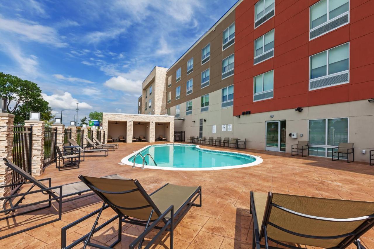 Holiday Inn Express & Suites Tulsa South - Woodland Hills By Ihg Dış mekan fotoğraf